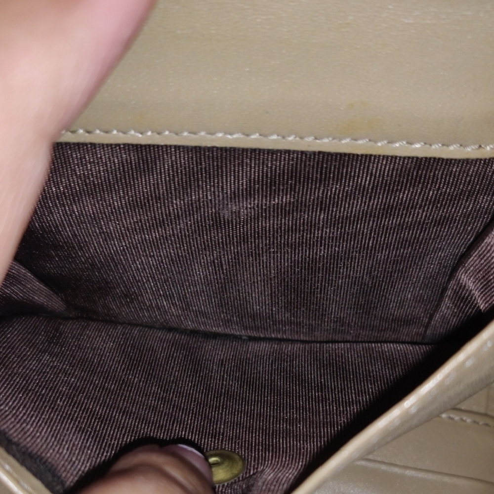 Fendi Tangerine Wallet with Gold Accent - Picture 8 of 11